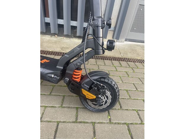 Elektrinis paspirtukas KUGOO KuKrin G2 MASTER / 2000 W / 52 V / 20.8 Ah / 70 km/h 2