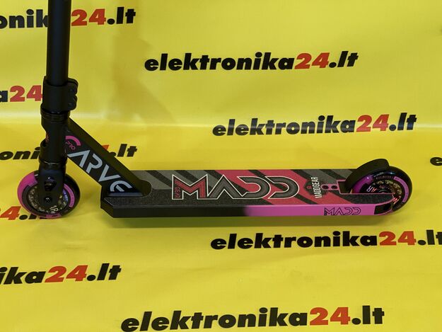 Triukinis Paspirtukas MADD GEAR Carve Pro X 2020 Scooter Black/Pink
